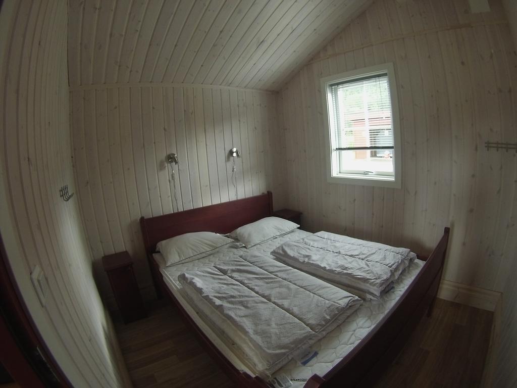 Langnes Camping, Grong Værelse billede